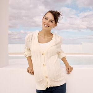 Gilet en tricot ajouré à gros boutons pour femme 